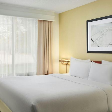 Springhill Suites By Marriott Chicago Elmhurst Oakbrook Area Exterior photo