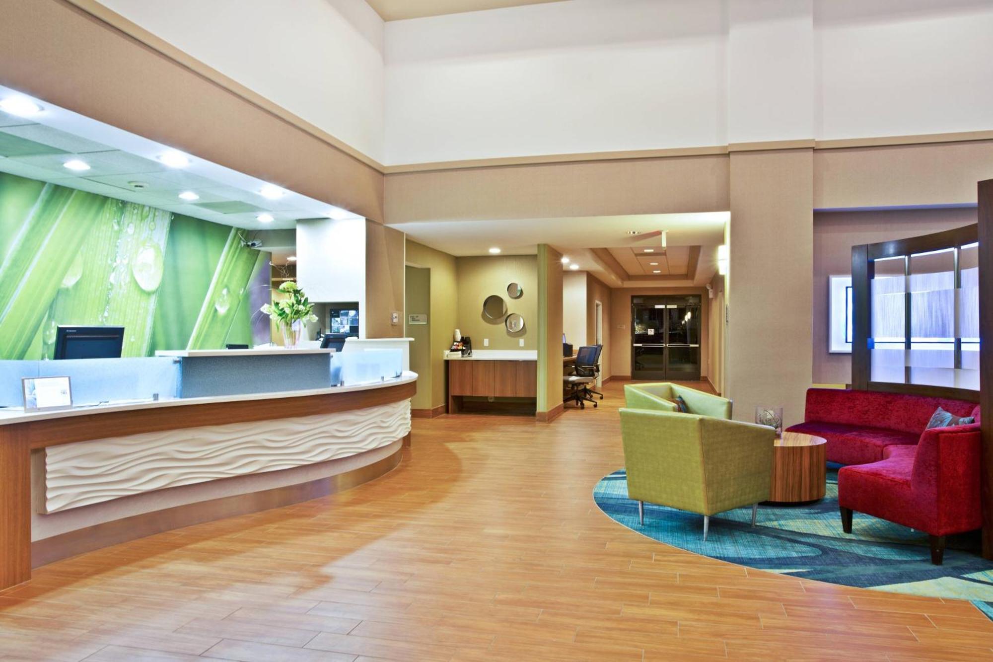 Springhill Suites By Marriott Chicago Elmhurst Oakbrook Area Exterior photo