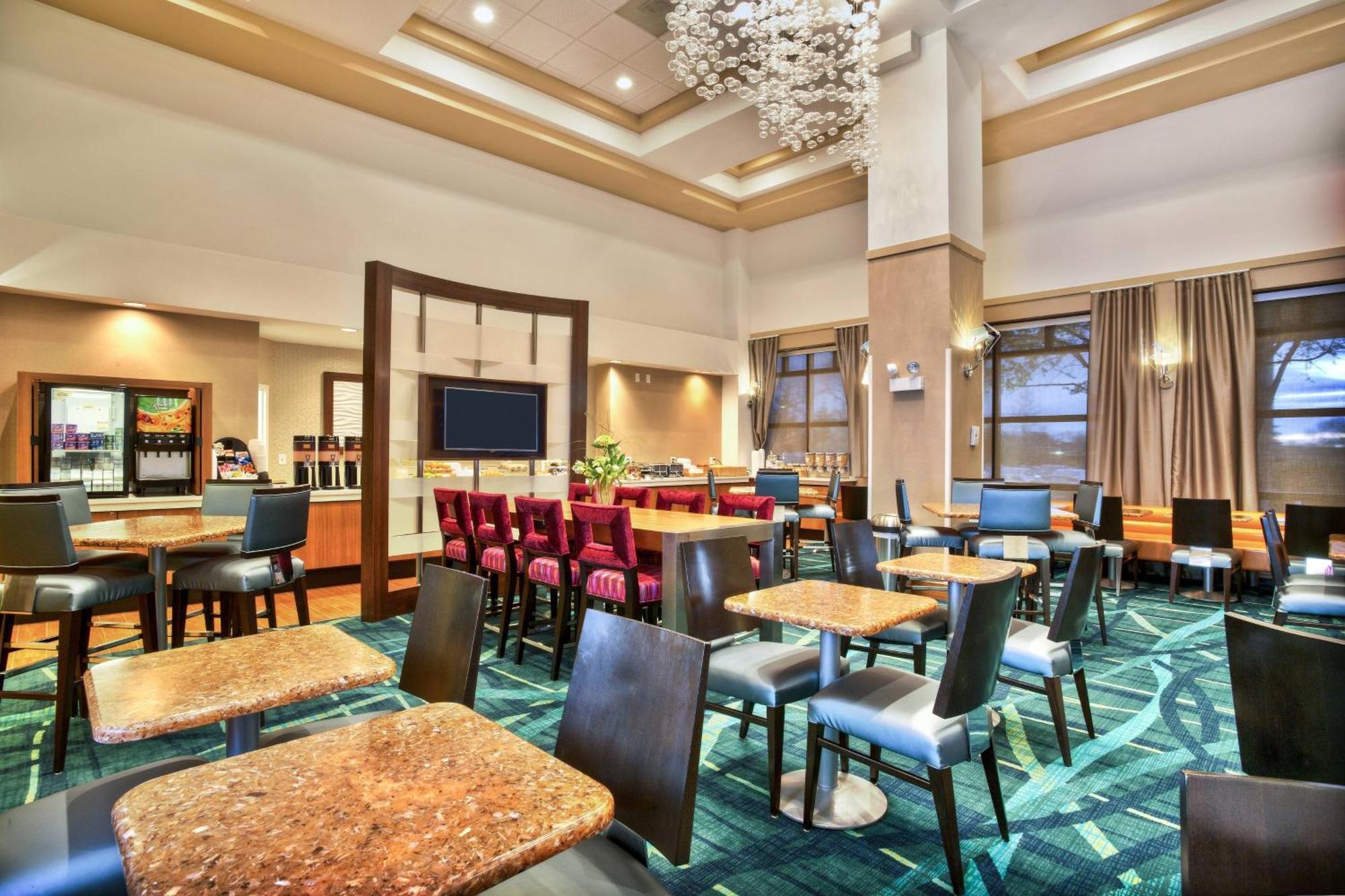 Springhill Suites By Marriott Chicago Elmhurst Oakbrook Area Exterior photo