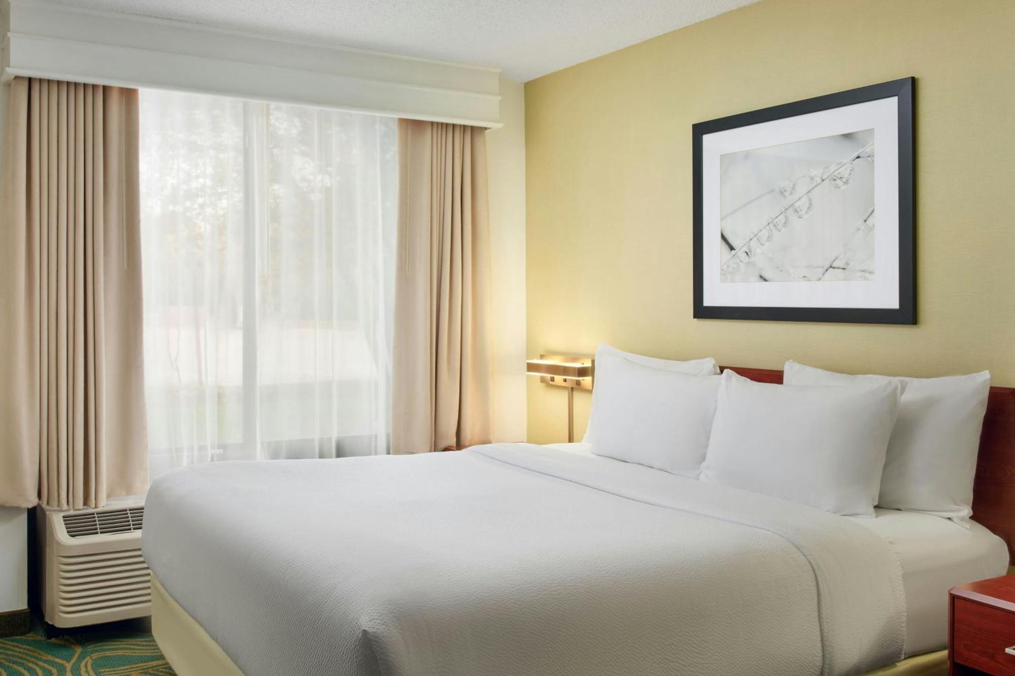 Springhill Suites By Marriott Chicago Elmhurst Oakbrook Area Exterior photo