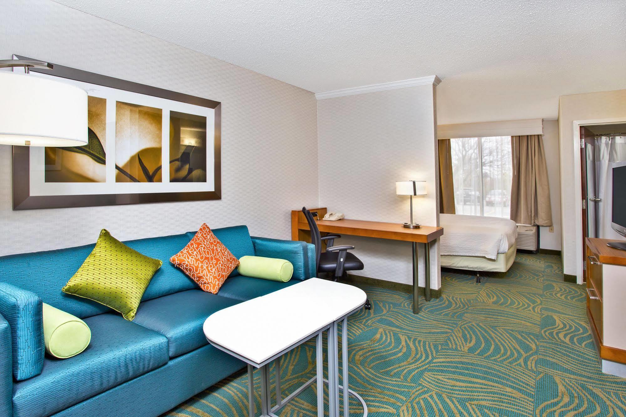 Springhill Suites By Marriott Chicago Elmhurst Oakbrook Area Exterior photo